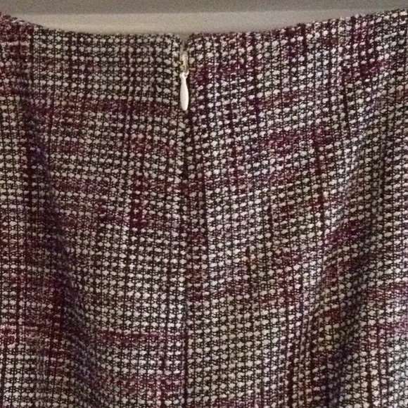 Cute burgundy, black and cream tweed mini skirt. - Picture 3 of 6